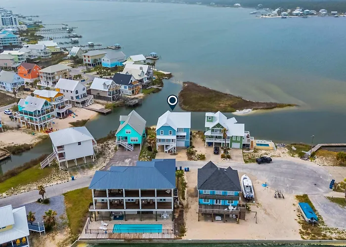 Remodeled Lagoon-front With Decks Views Paddleboat Holiday home *