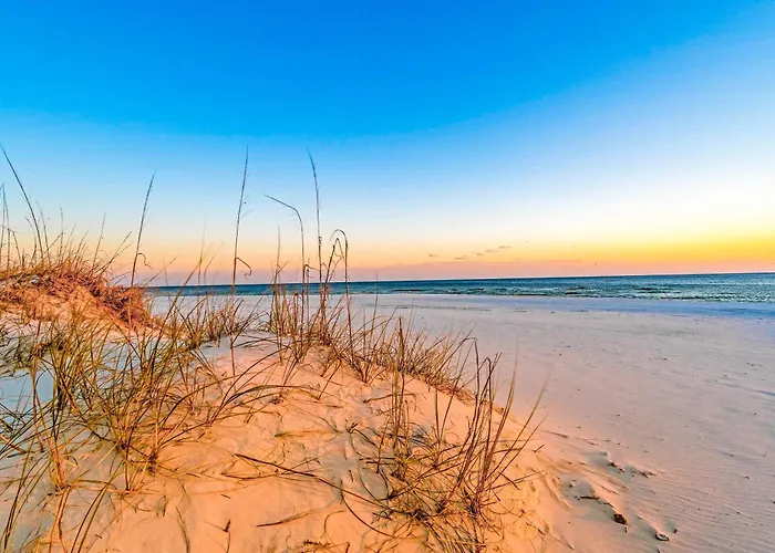 Remodeled Lagoon-front With Decks Views Paddleboat Holiday home Gulf Shores